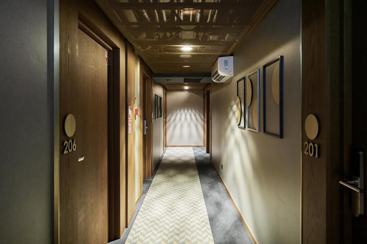 Gwarna Aparthotel City Center Wroclaw By Noclegi Renters מראה חיצוני תמונה