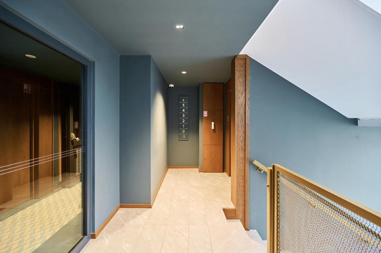 Gwarna Aparthotel City Center Wroclaw By Noclegi Renters מראה חיצוני תמונה